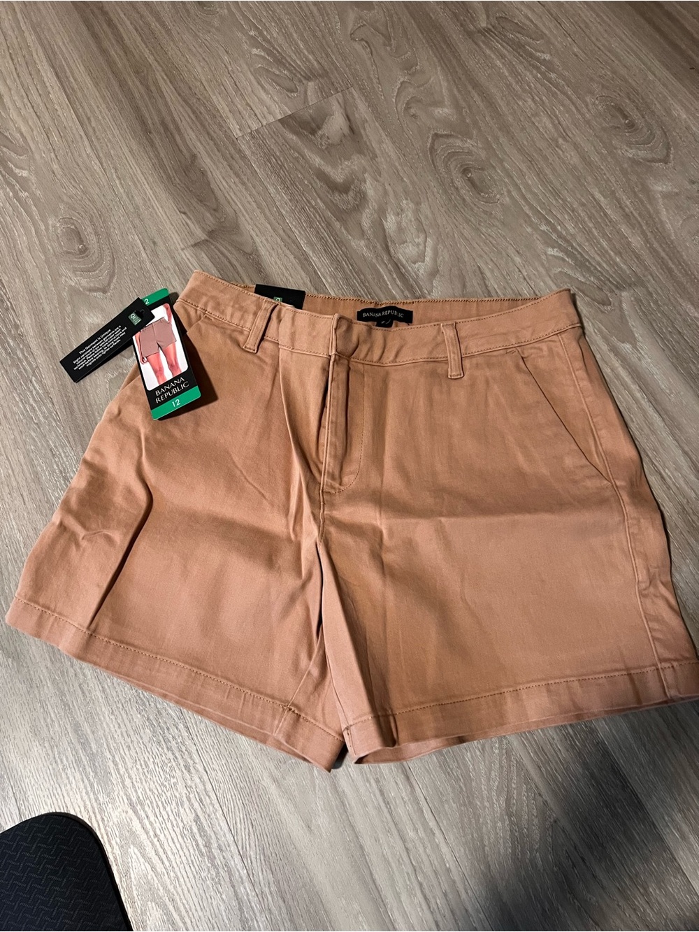 Banana Republic Women's Tan High-Rise Bermuda Shorts